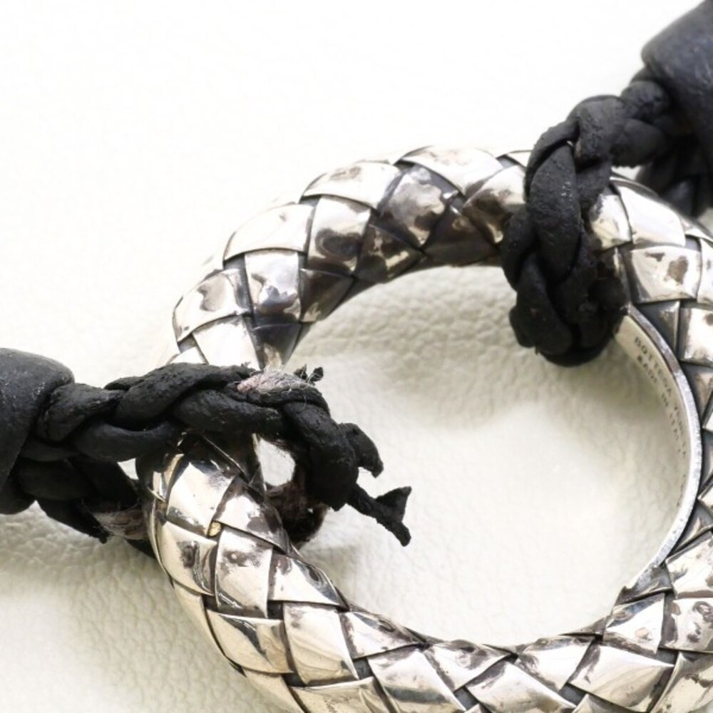 Bottega Veneta Intrecciato Circle Silver Leather Necklace Total weight approx... - Picture 8 of 9